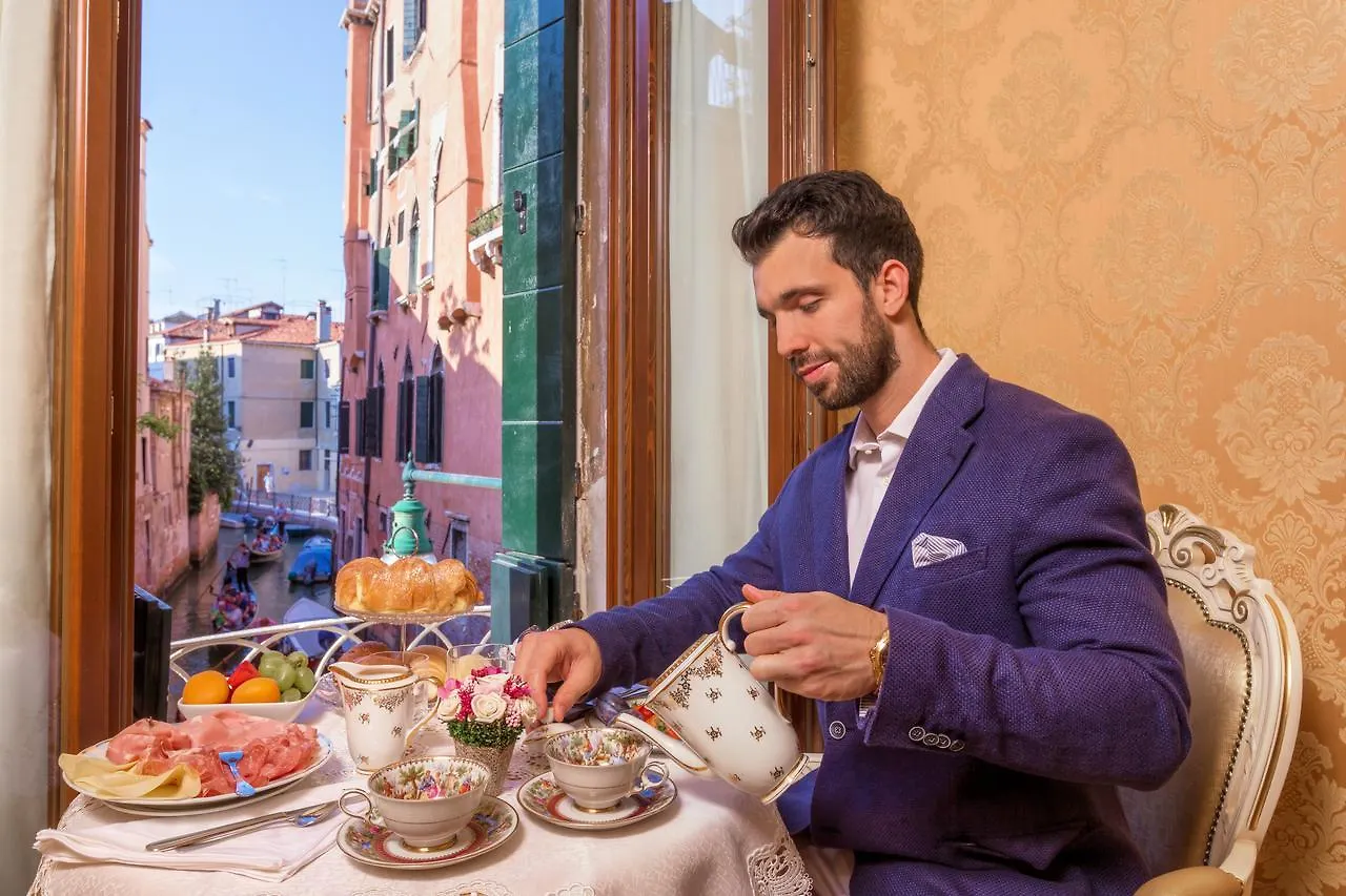 **  Residenza Veneziana Bed & Breakfast Italy